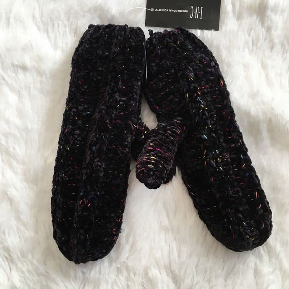 INC International Concept black dye mittens - Picture 1 of 7